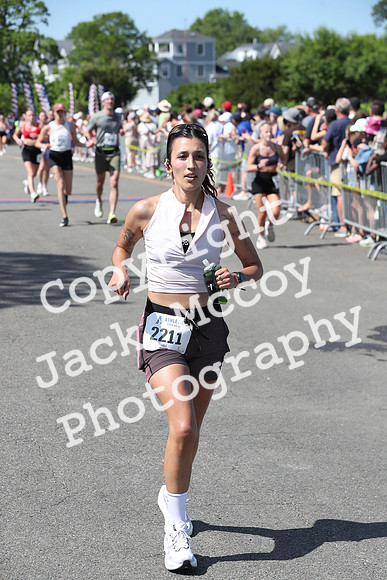 FinishHalf_1135