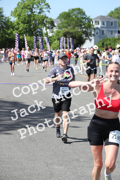 FinishHalf_1140