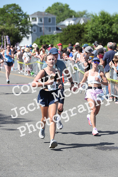 FinishHalf_1182
