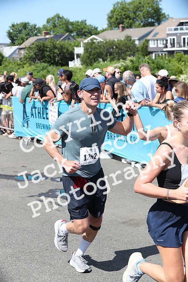 FinishHalf_1185