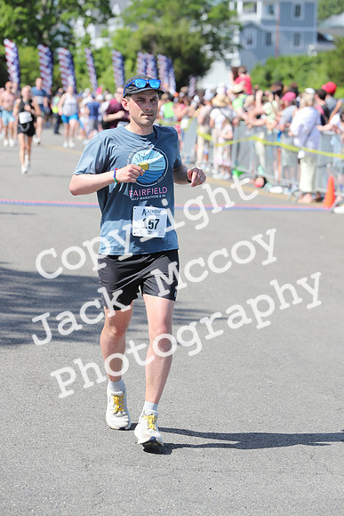 FinishHalf_1195