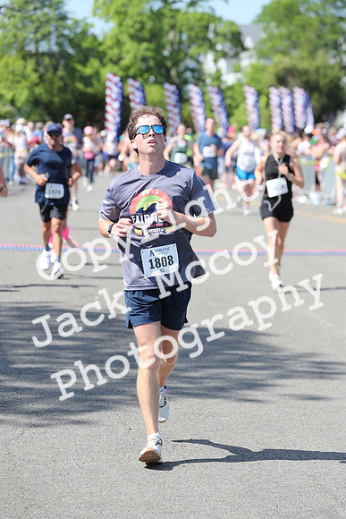 FinishHalf_1196