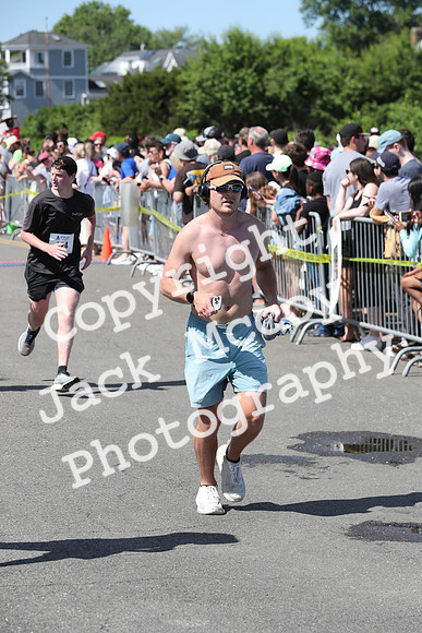 FinishHalf_1206