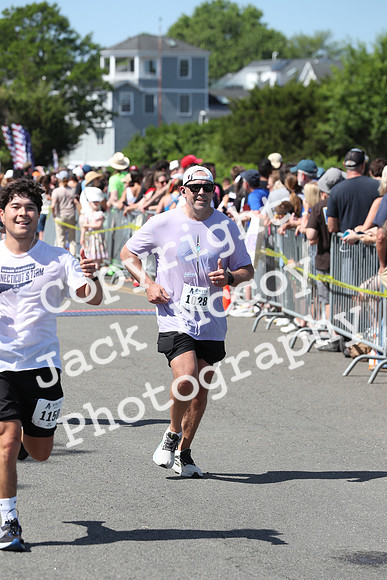 FinishHalf_1235