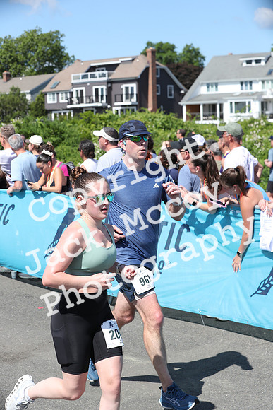 FinishHalf_1255