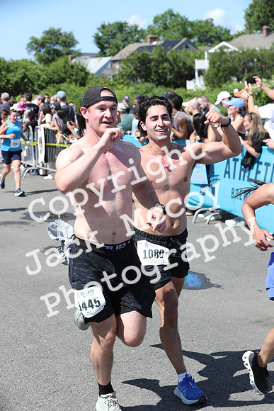 FinishHalf_1300