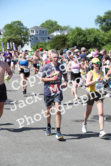 FinishHalf_1301