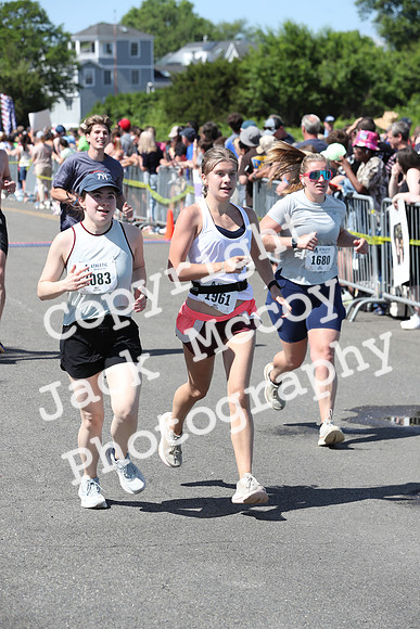 FinishHalf_1324