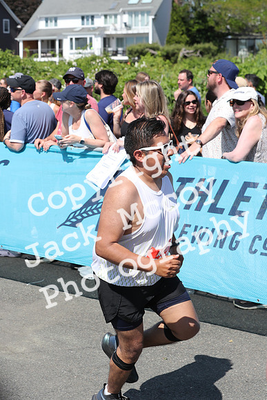 FinishHalf_1354