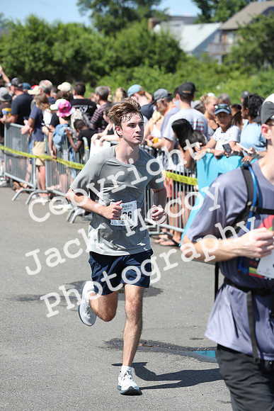FinishHalf_1357