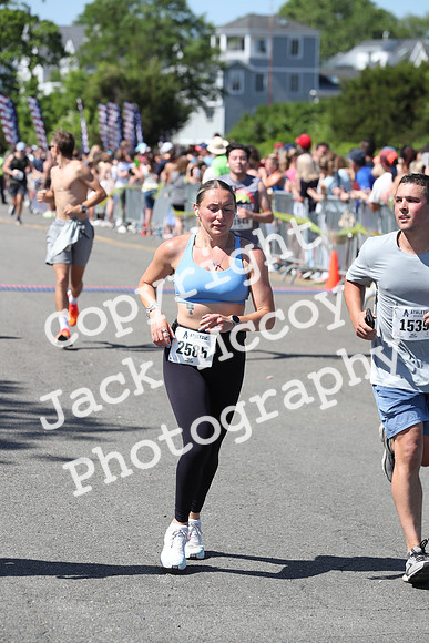 FinishHalf_1482