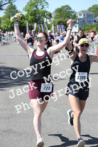 FinishHalf_1494