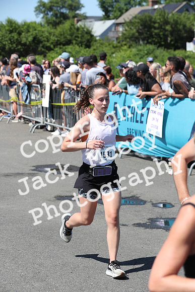 FinishHalf_1528