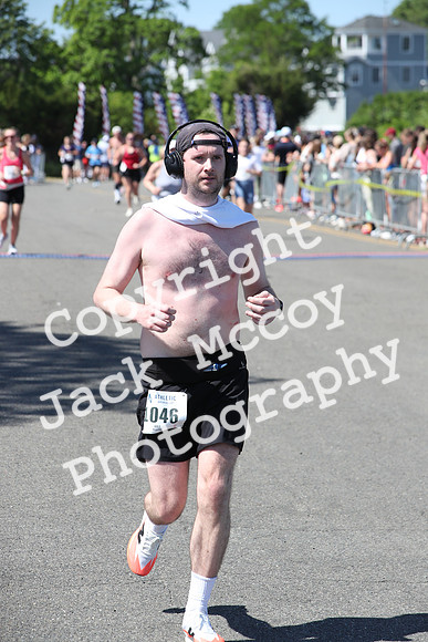 FinishHalf_1535