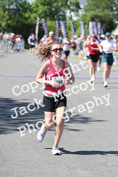 FinishHalf_1537