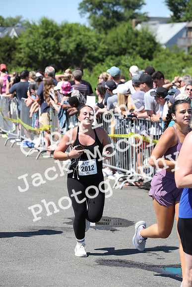 FinishHalf_1558