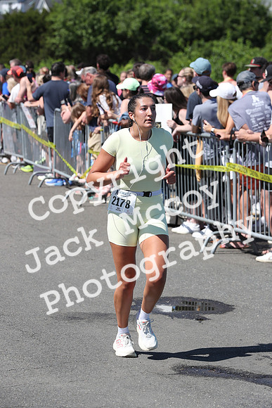 FinishHalf_1564