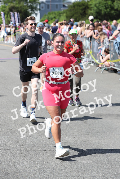 FinishHalf_1810