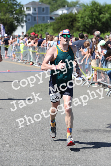 FinishHalf_1593