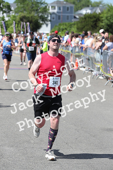 FinishHalf_1823