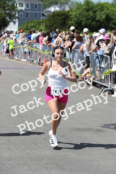 FinishHalf_1843