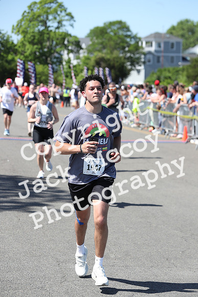 FinishHalf_1618