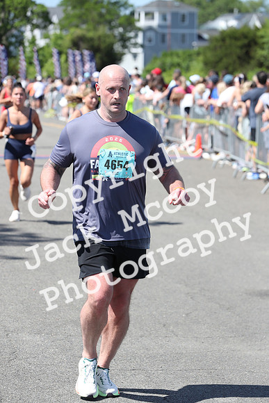 FinishHalf_1663