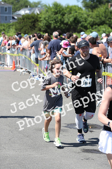 FinishHalf_1676