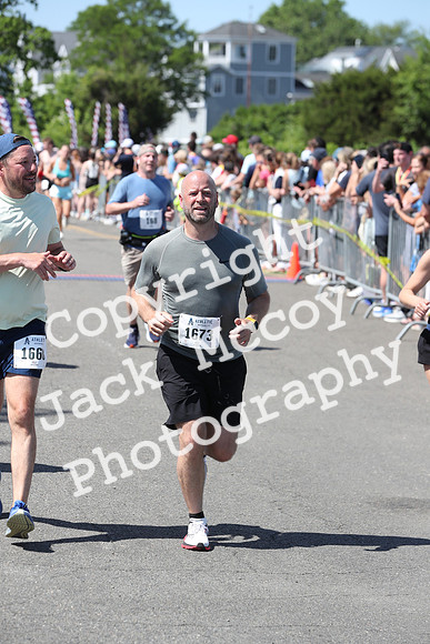 FinishHalf_1685