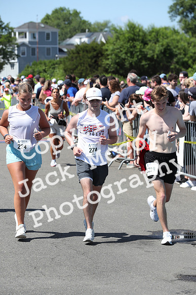 FinishHalf_1696