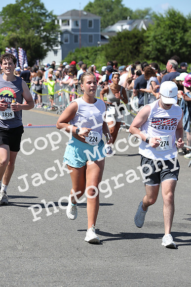 FinishHalf_1697