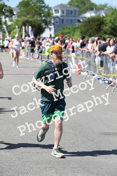 FinishHalf_1701