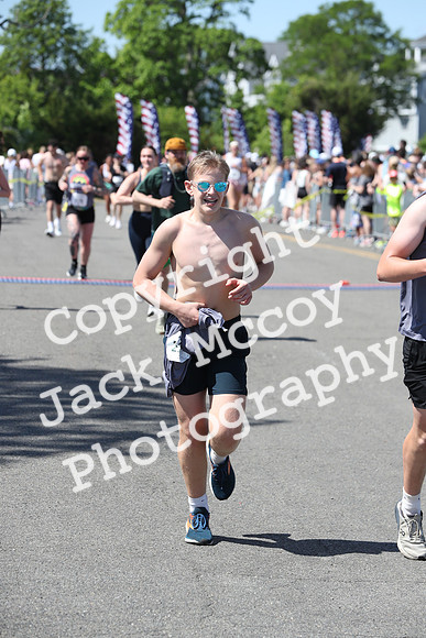FinishHalf_1699