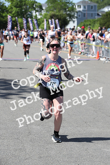 FinishHalf_1704