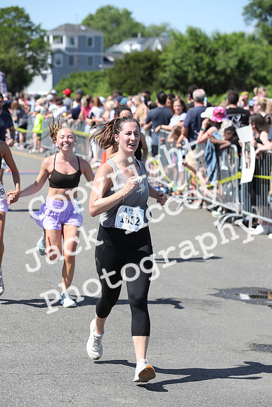 FinishHalf_1726