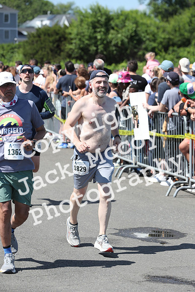 FinishHalf_1734