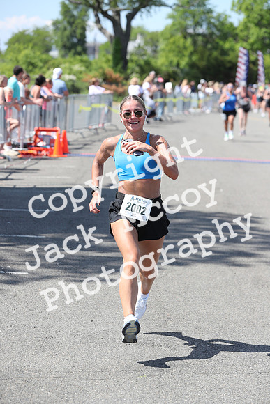 FinishHalf_1744