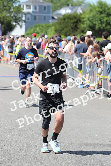 FinishHalf_1742