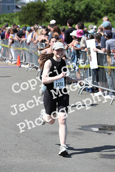 FinishHalf_1747