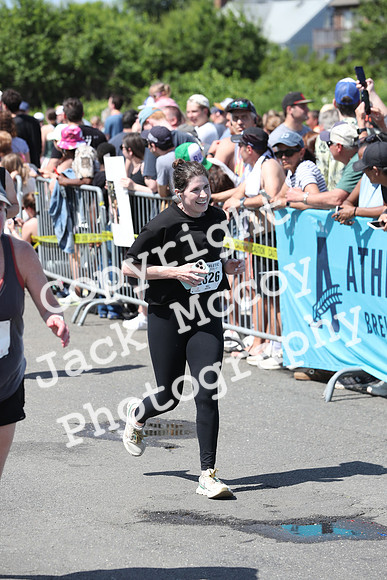 FinishHalf_1751
