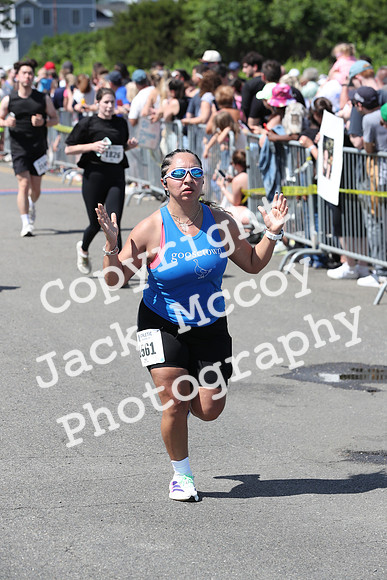 FinishHalf_1749