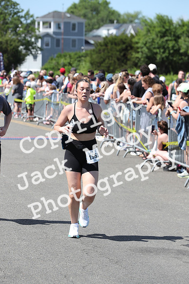 FinishHalf_1754