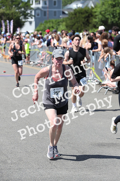 FinishHalf_1750