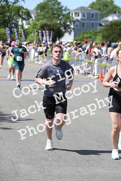 FinishHalf_1755