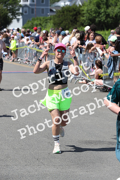 FinishHalf_1757