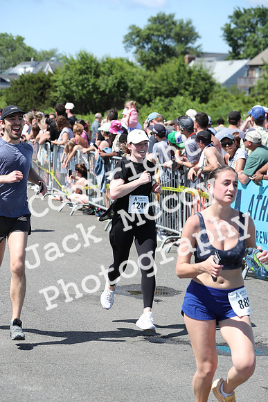 FinishHalf_1765