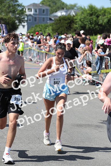 FinishHalf_1772