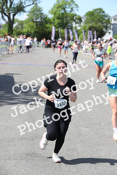 FinishHalf_2038