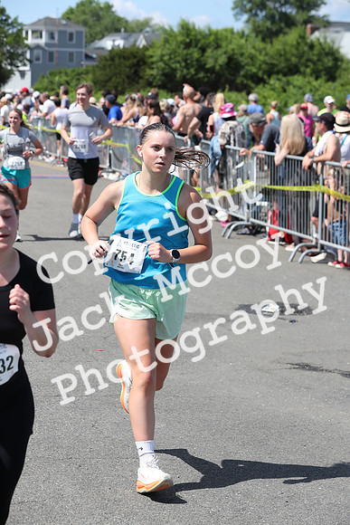 FinishHalf_2039