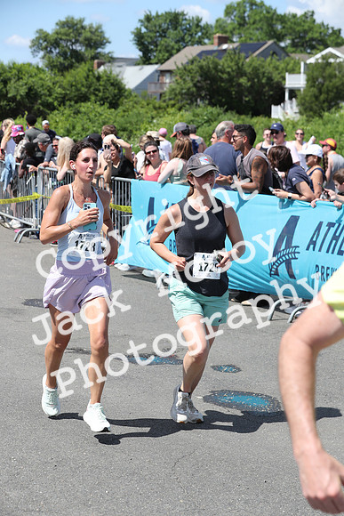 FinishHalf_2069
